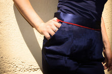 Mi Jong Lee size 4 pleat front peg trouser