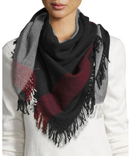 Burberry square black/white/red scarf