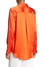 Equipment Essential Front Button Silk Blouse